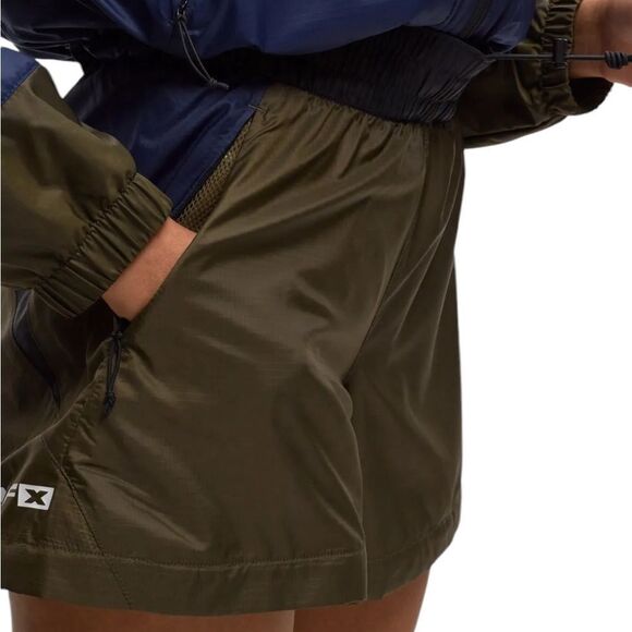 THE NORTH FACE Women's X Shorts Navy Blue Green XXL New with Tags - Picture 3 of 9